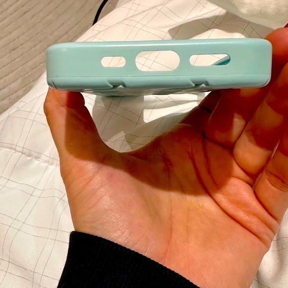 Authentic Bottega Veneta-Woven Intreccio rubber silicone IPhone Case-Light Blue - Picture 8 of 11